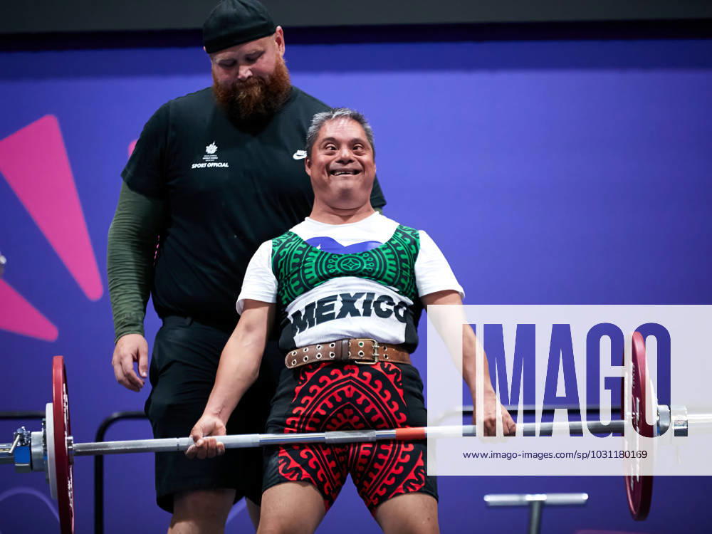 Center of the Special Olympic World Games, the Messe Berlin powerlifter VELAZQUEZ MARTINEZ, Jose Mexico rejoices over his valid attempt in the deadlift Special Olympics World Games Berlin 2023, Messe Berlin, Olympiapark, 18 06 25 06 2023 Special Olympics Wolrd Games Berlin 2023, Messe Berlin, 18 06 25 06 2023 Berlin.