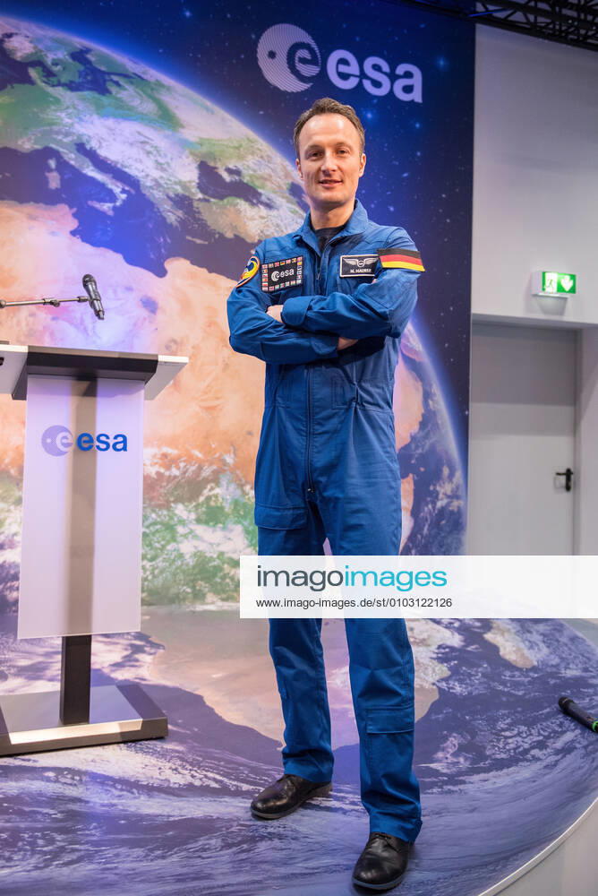 ESA Press Conference, Astronaut Dr Matthias Maurer 02 02 2017 Darmstadt x1x ESA, European Space Operations Center Press Conference, Introduction of ESA Astronaut Dr Matthias Maurer In the picture l r Dr Matthias Maurer Frankfurt Frankfurt Hessen Germany