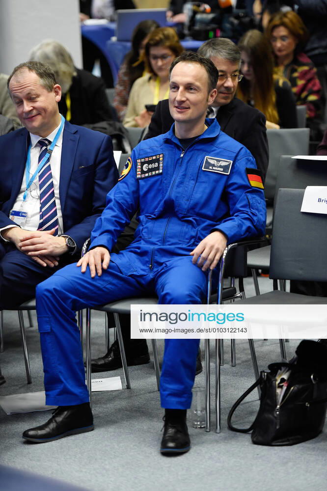 ESA Press Conference, Astronaut Dr Matthias Maurer 02 02 2017 Darmstadt x1x ESA, European Space Operations Centre Press Conference, Introduction of ESA Astronaut Dr Matthias Maurer In picture l r Dr Matthias Maurer Frankfurt Frankfurt Hessen Germany