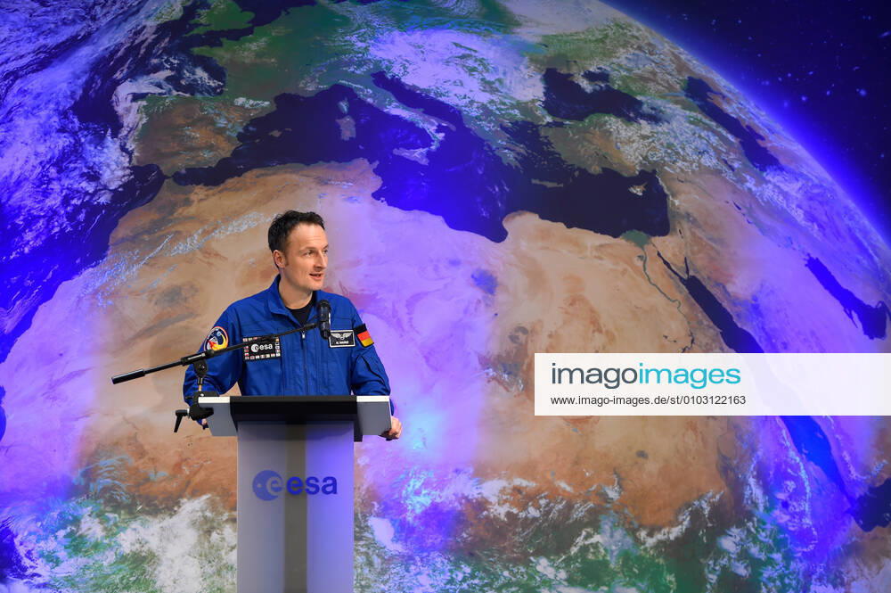 ESA Press Conference, Astronaut Dr Matthias Maurer 02 02 2017 Darmstadt x1x ESA, European Space Operations Center Press Conference, Introduction of ESA Astronaut Dr Matthias Maurer In the picture l r Dr Matthias Maurer Frankfurt Frankfurt Hessen Germany
