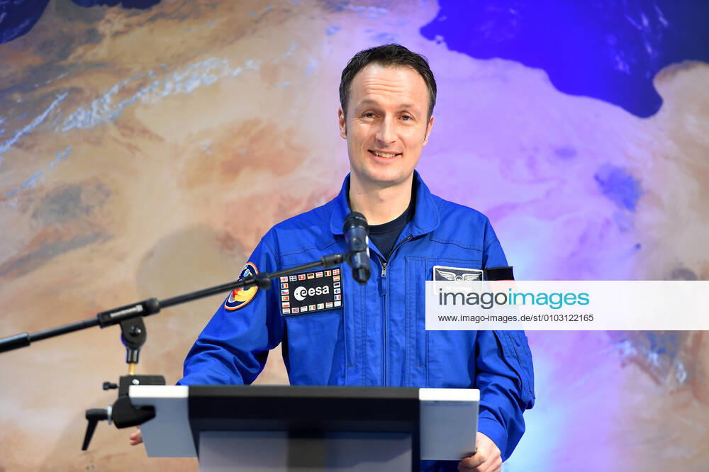 ESA Press Conference, Astronaut Dr Matthias Maurer 02 02 2017 Darmstadt x1x ESA, European Space Operations Center Press Conference, Introduction of ESA Astronaut Dr Matthias Maurer In the picture l r Dr Matthias Maurer Frankfurt Frankfurt Hessen Germany