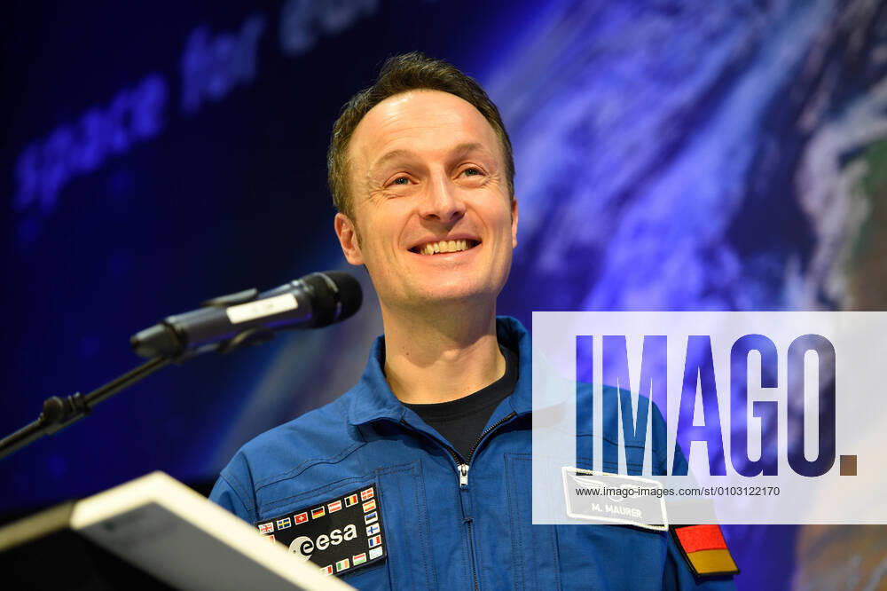 ESA Press Conference, Astronaut Dr Matthias Maurer 02 02 2017 Darmstadt x1x ESA, European Space Operations Center Press Conference, Introduction of ESA Astronaut Dr Matthias Maurer In the picture l r Dr Matthias Maurer Frankfurt Frankfurt Hessen Germany