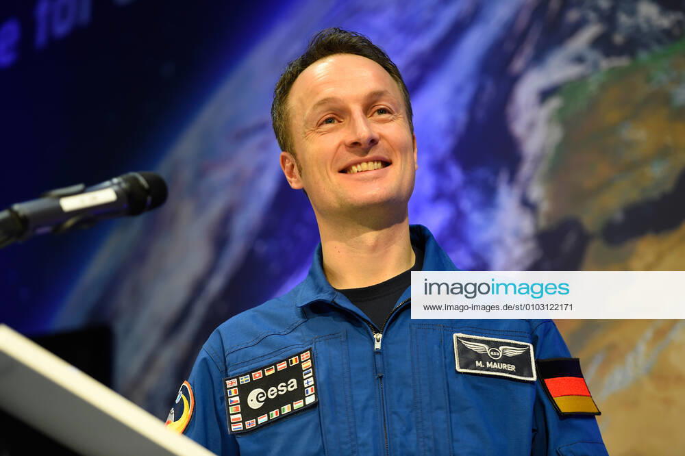 ESA Press Conference, Astronaut Dr Matthias Maurer 02 02 2017 Darmstadt x1x ESA, European Space Operations Center Press Conference, Introduction of ESA Astronaut Dr Matthias Maurer In the picture l r Dr Matthias Maurer Frankfurt Frankfurt Hessen Germany