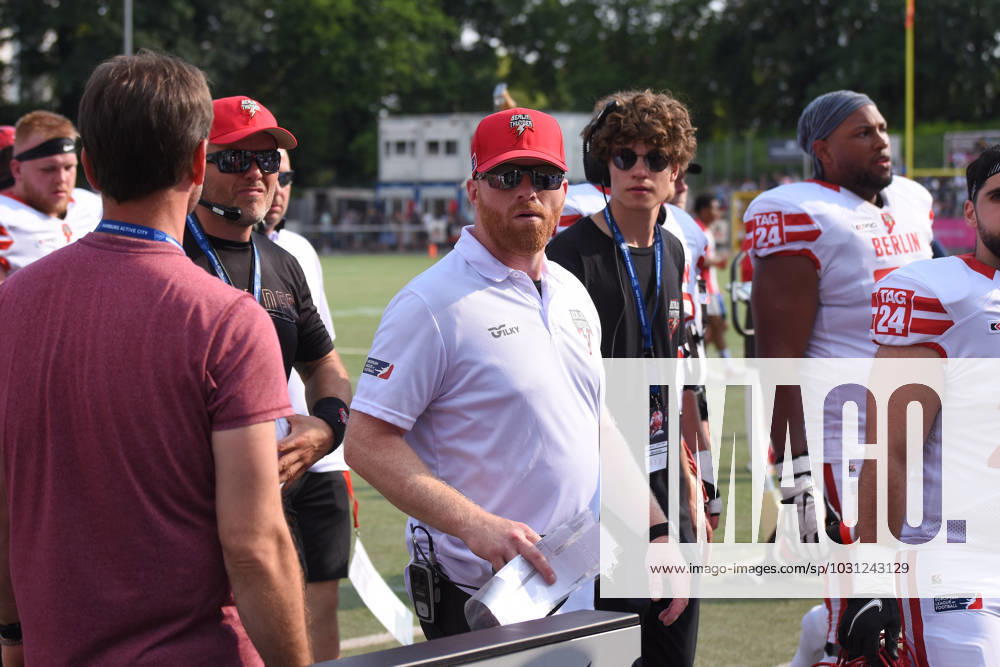 American football, 2023 season, European League of Football ELF , Hamburg Sea Devils Berlin Thunder, Stadion Hoheluft Hamburg , 25 06 2023, 4 Gameweek Johnny Schmuck Berlin Thunder, head coach For editorial use only Photo IMAGO Lobeca Roberto Seidel Hamburg Stadion Hoheluft, Lokstedter Steindamm 87 Hamburg Germany