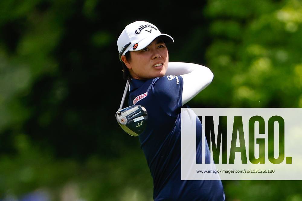 SPRINGFIELD, NJ - JUNE 25: Yuka Saso of Japan tees off at the 6th tee during the final round of the LPGA, Golf Damen KPMG Womens PGA, Golf Herren Championship on June 25, 2023 at Baltusrol Golf Club (Lower Course) in Springfield, New Jersey. (Photo by Rich Graessle Icon Sportswire) GOLF: JUN 25 LPGA KPMG Womens PGA Championship Icon23062519258