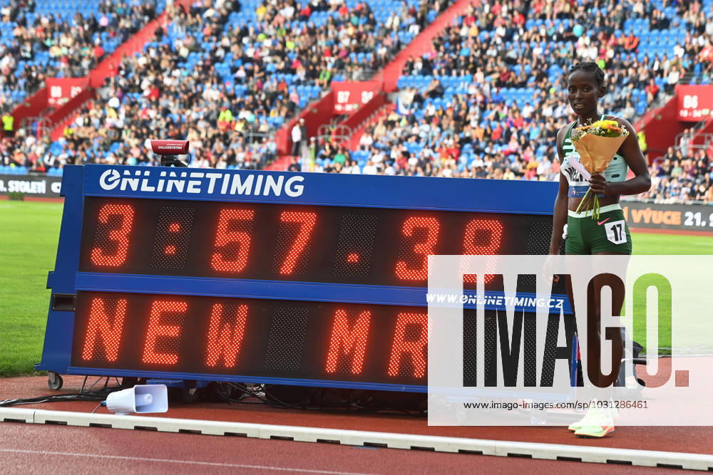 KW26 Bilder des Jahres 2023, Sport 06 Juni Athlete Diribe Welteji from Ethiopia competed in women s 1500 metres run during the 63rd Golden Spike Ostrava annual athletics event, part of the IAAF World Challenge Meetings, in Ostrava, Czech Republic, on June 27, 2023. (CTKxPhoto JaroslavxOzana) CTKPhotoP2023062708204 CTKPhotoP2023062708204