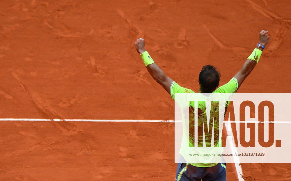 Roland Garros Men s Final - Nadal vs Thiem Spain s Rafael Nadal celebrates after winning against Austria s Dominic Thiem during their men s singles final match, on day fifteen of The Roland Garros 2019 French Open tennis tournament in Paris, France on June 9, 2019. Photo by Christian Liewig ABACAPRESS.COM Paris France