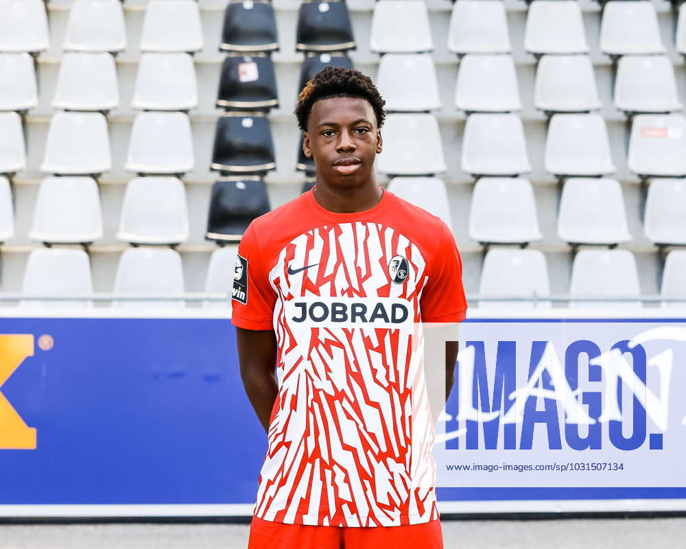 SC Freiburg II U23, 3 Liga, Portraittermin 2023 2024, 06 07 2023 Johann Manzambi SC Freiburg U23 41 DFB DFL REGULATIONS PROHIBIT ANY USE OF PHOTOGRAPHS AS IMAGE SEQUENCES AND OR QUASI VIDEO SC Freiburg II U23, 3 Liga, Portraittermin 2023 2024, 06 07 2023 Freiburg Breisgau