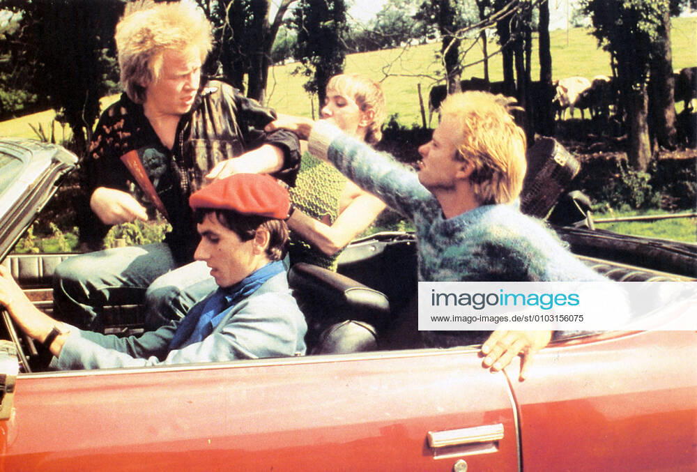 THE GREAT ROCK N ROLL SWINDLE (BR 1980) THE SEX PISTOLS PICTURE FROM THE RONALD GRANT ARCHIVE A KENDON FILM Date: 1980. Strictly editorial use only in conjunction with the promotion of the film. Credit line mandatory. This image is copyright of the film company and is supplied under the terms of issue as film still. No commercial or book cover use permitted without prior consent from the film company. Mandatory credit line: Image courtesy Ronald Grant Archive Mary Evans