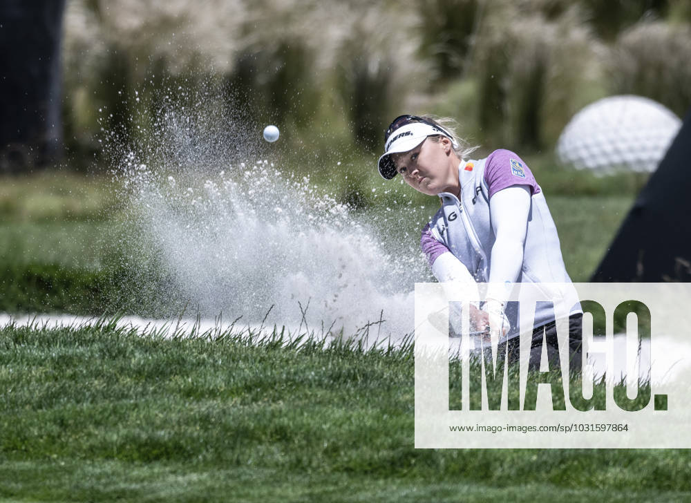 Brooke Henderson hits out of a bunker to the second green on the final day of the Women s U.S. Open at Pebble Beach, California on Sunday, July 9, 2023. PBP2023070915 TERRYxSCHMITT