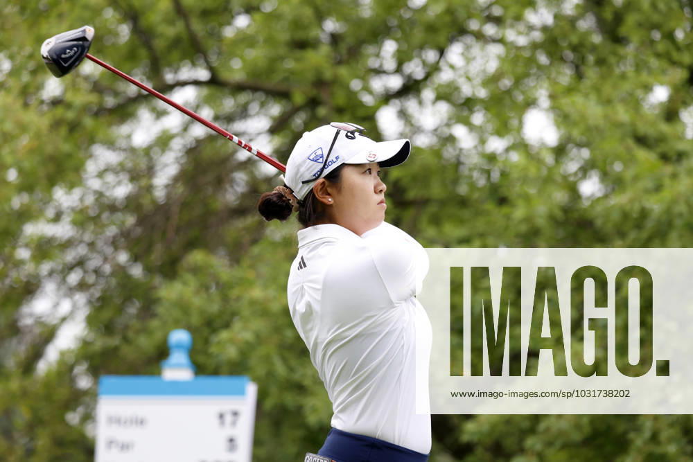 SYLVANIA, OH - JULY 13: LPGA, Golf Damen golfer Rose Zhang plays her tee shot on the 17th hole during the first round of the Dana Open on July 13, 2023, at Highland Meadows Golf Club in Sylvania, Ohio. (Photo by Brian Spurlock Icon Sportswire) GOLF: JUL 13 LPGA Dana Open Icon230713020