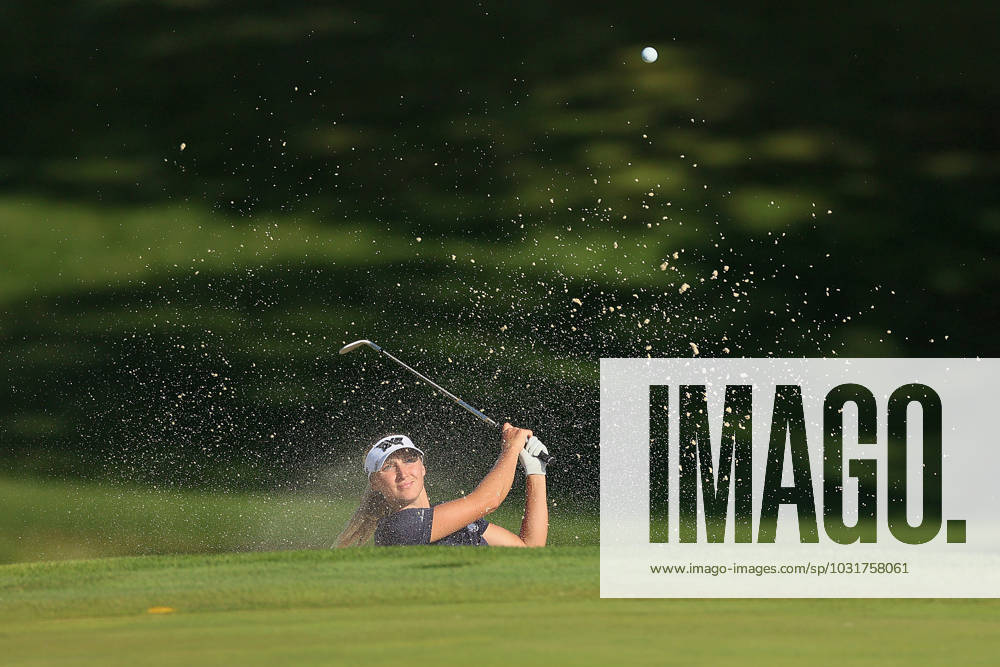 DANA Open Ellinor Sudow of Vasatorp, Sweden hits from the bunker to the 18th green during the first round of the Dana Open golf tournament at Highland Meadows Golf Club in Sylvania, Ohio USA, on Thursday, July 13, 2023. Sylvania Ohio United States