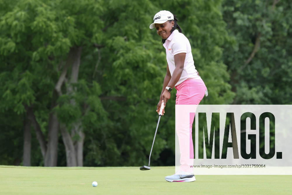 SYLVANIA, OH - JULY 13: Mariah Stackhouse watches her put on the 18th green during the first round of the LPGA, Golf Damen Dana Open on July 13, 2023 at Highland Meadows Golf Club in Sylvania, Ohio. (Photo by Scott W. Grau Icon Sportswire) GOLF: JUL 13 LPGA Dana Open Icon23071354