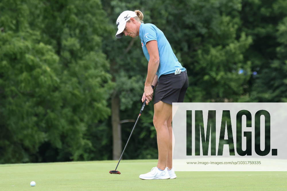 SYLVANIA, OH - JULY 13: Stacy Lewis puts on the 18th green during the first round of the LPGA, Golf Damen Dana Open on July 13, 2023 at Highland Meadows Golf Club in Sylvania, Ohio. (Photo by Scott W. Grau Icon Sportswire) GOLF: JUL 13 LPGA Dana Open Icon23071368