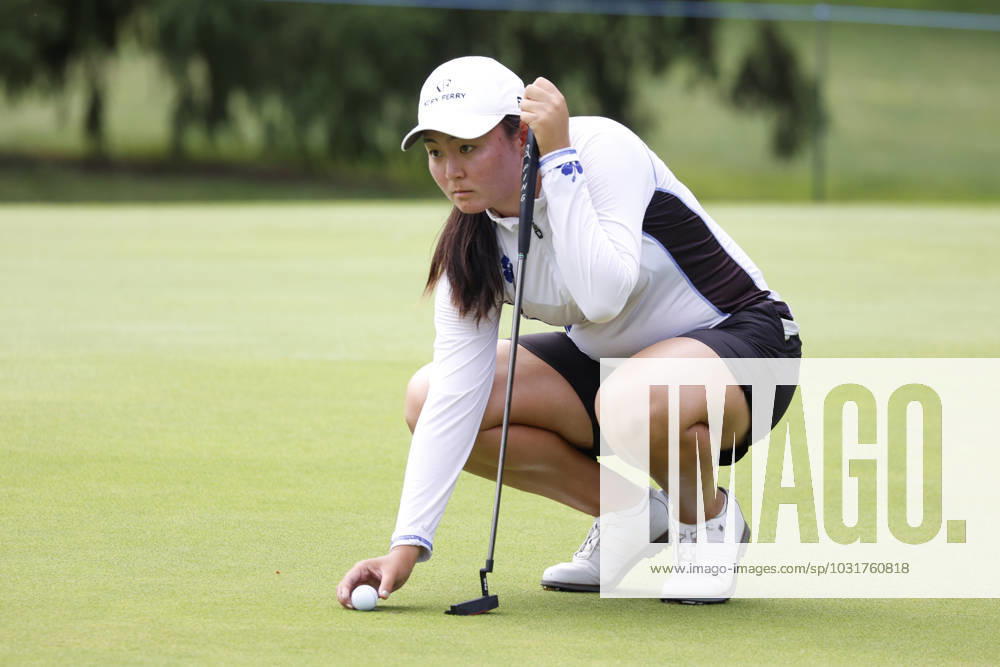 SYLVANIA, OH - JULY 13: LPGA, Golf Damen golfer Allisen Corpuz putts on the 16th hole during the first round of the Dana Open on July 13, 2023, at Highland Meadows Golf Club in Sylvania, Ohio. (Photo by Brian Spurlock Icon Sportswire) GOLF: JUL 13 LPGA Dana Open Icon230713115