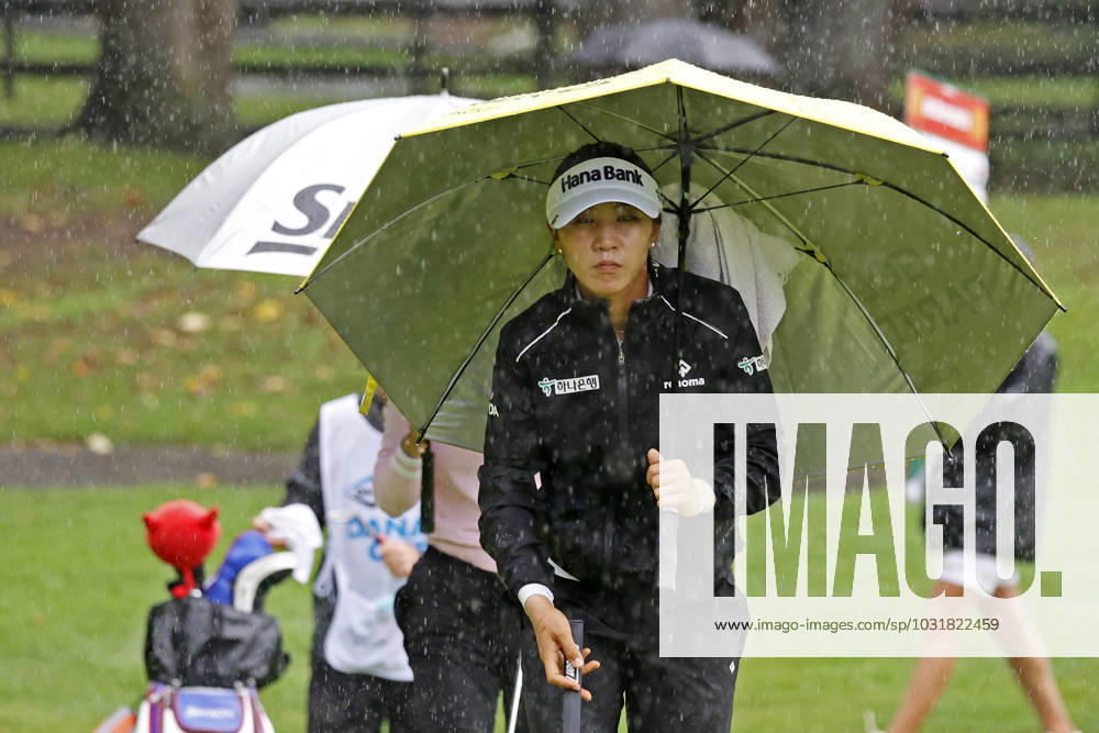 SYLVANIA, OH - JULY 15: LPGA, Golf Damen golfer Lydia Ko lines up her putt on the 11th hole during the third round of the Dana Open on July 15, 2023, at Highland Meadows Golf Club in Sylvania, Ohio. (Photo by Brian Spurlock Icon Sportswire) GOLF: JUL 15 LPGA Dana Open Icon230715026