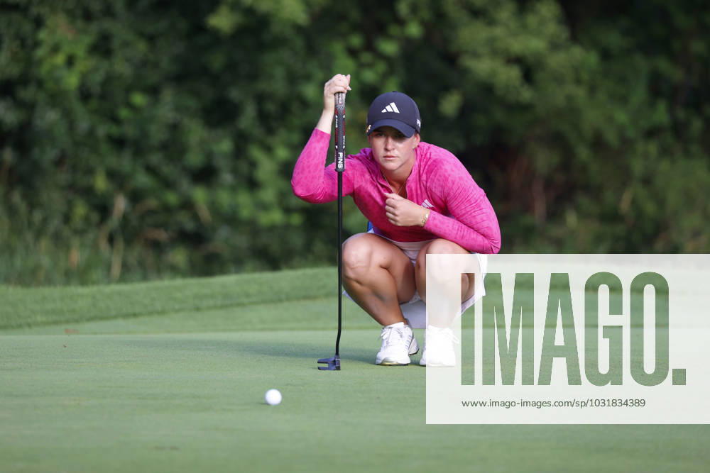SYLVANIA, OH - JULY 15: LPGA, Golf Damen golfer Linn Grant putts on the 16th hole during the third round of the Dana Open on July 15, 2023, at Highland Meadows Golf Club in Sylvania, Ohio. (Photo by Brian Spurlock Icon Sportswire) GOLF: JUL 15 LPGA Dana Open Icon230715055