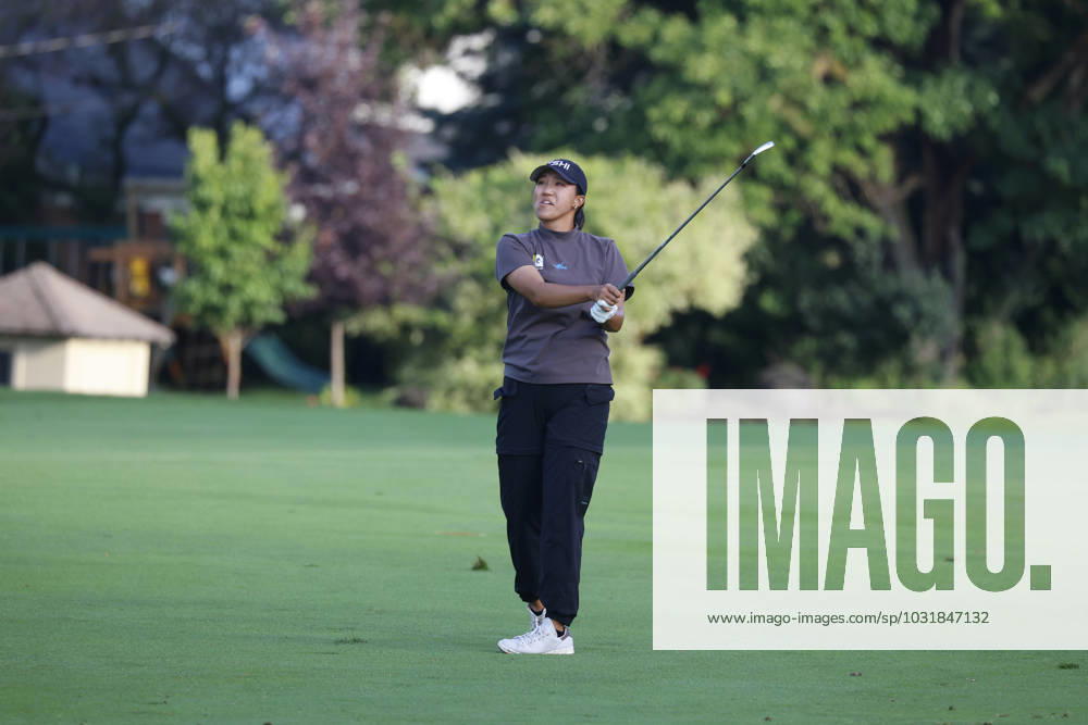 SYLVANIA, OH - JULY 15: LPGA, Golf Damen golfer Annie Park hits an iron shot during the third round of the Dana Open on July 15, 2023, at Highland Meadows Golf Club in Sylvania, Ohio. (Photo by Brian Spurlock Icon Sportswire) GOLF: JUL 15 LPGA Dana Open Icon230715150
