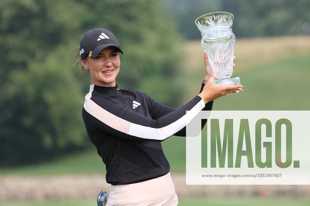 Dana Open Linn Grant of Sweden holds up the trophy after winning the Dana Open at Highland Meadows Golf Club in Sylvania, Ohio USA, on Sunday, July 16, 2023. Sylvania Ohio United States