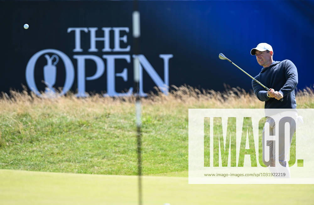 Mandatory Credit: Photo by Greig Cowie Shutterstock (14012011ev) Rory McIlroy on the 1st Green The British Open Championship, Practice, Golf, Royal Liverpool Golf Club, Liverpool, UK - 17 Jul 2023 The British Open Championship, Practice, Golf, Royal Liverpool Golf Club, Liverpool, UK - 17 Jul 2023
