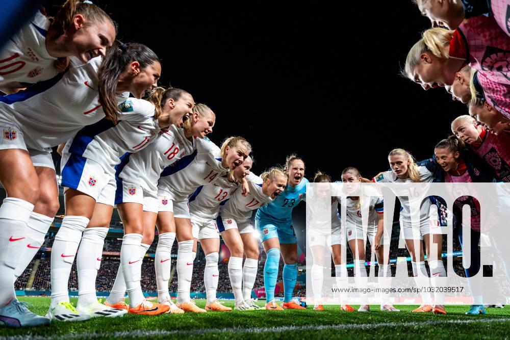 Players of Norway gather in a circle ahead of the FIFA Women s World Cup football match between New Zealand and Norway on July 20, 2023 in Auckland Photo Vegard Grott BILDBYRAN kod VG VG0487 bbeng fotball fotboll fotboll norge norway a kvinner dam fotbolls vm fotboll vm kvinnor världsmästerskap verdensmesterskap vm fifa womens world cup day 1 nya zeeland new zealand