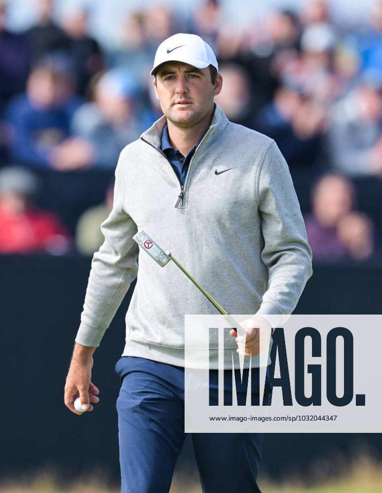 Mandatory Credit: Photo by Greig Cowie Shutterstock (14015622ag) Scottie Scheffler on the 1st Green The British Open Championship, Day One, Golf, Royal Liverpool Golf Club, Liverpool, UK - 20 Jul 2023 The British Open Championship, Day One, Golf, Royal Liverpool Golf Club, Liverpool, UK - 20 Jul 2023