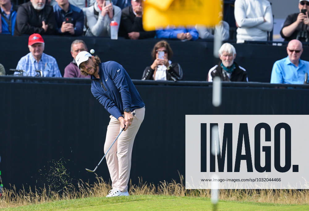 Mandatory Credit: Photo by Greig Cowie Shutterstock (14015622ao) Tommy Fleetwood chips onto the 1st Green The British Open Championship, Day One, Golf, Royal Liverpool Golf Club, Liverpool, UK - 20 Jul 2023 The British Open Championship, Day One, Golf, Royal Liverpool Golf Club, Liverpool, UK - 20 Jul 2023