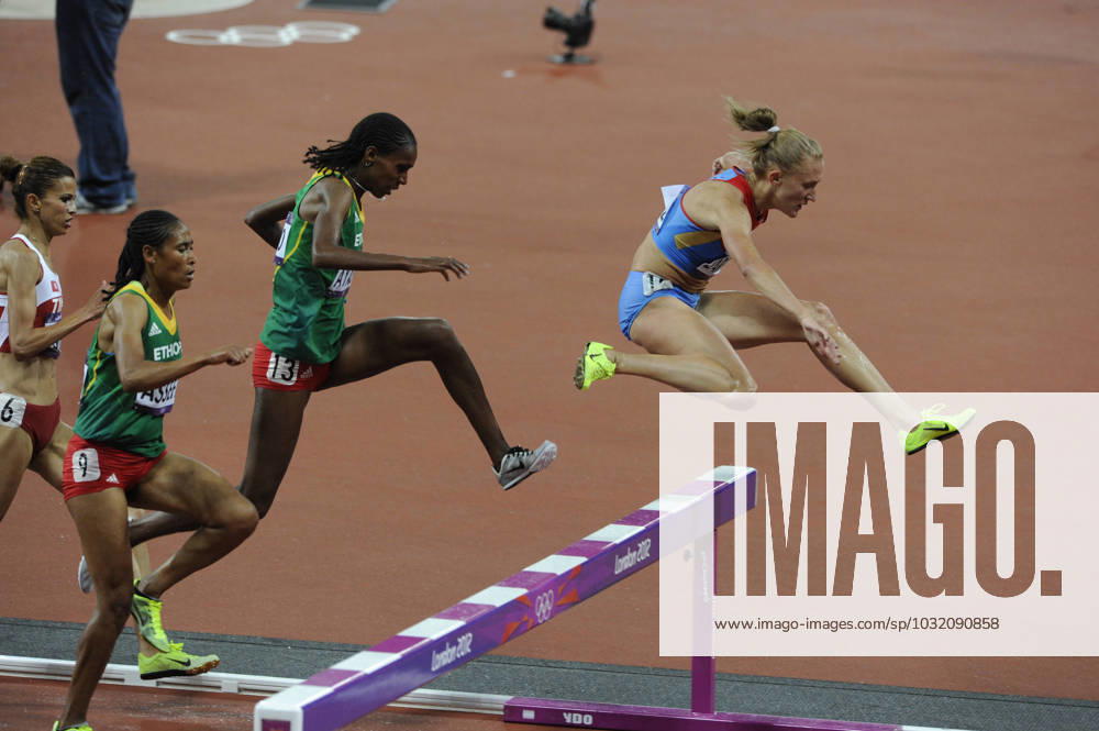 Olympics 2012- Yuliya Zaripova Wins Gold in the 3000m Steeplechase Yuliya Zaripova of Russia wins gold in the women s 3000m steeplechase final at Olympic Stadium during the 2012 Summer Olympic Games, Olympische Spiele, Olympia, OS in London, UK, Monday, August 6, 2012. Photo by Henri Szwarc ABACAPRESS.COM London United Kingdom