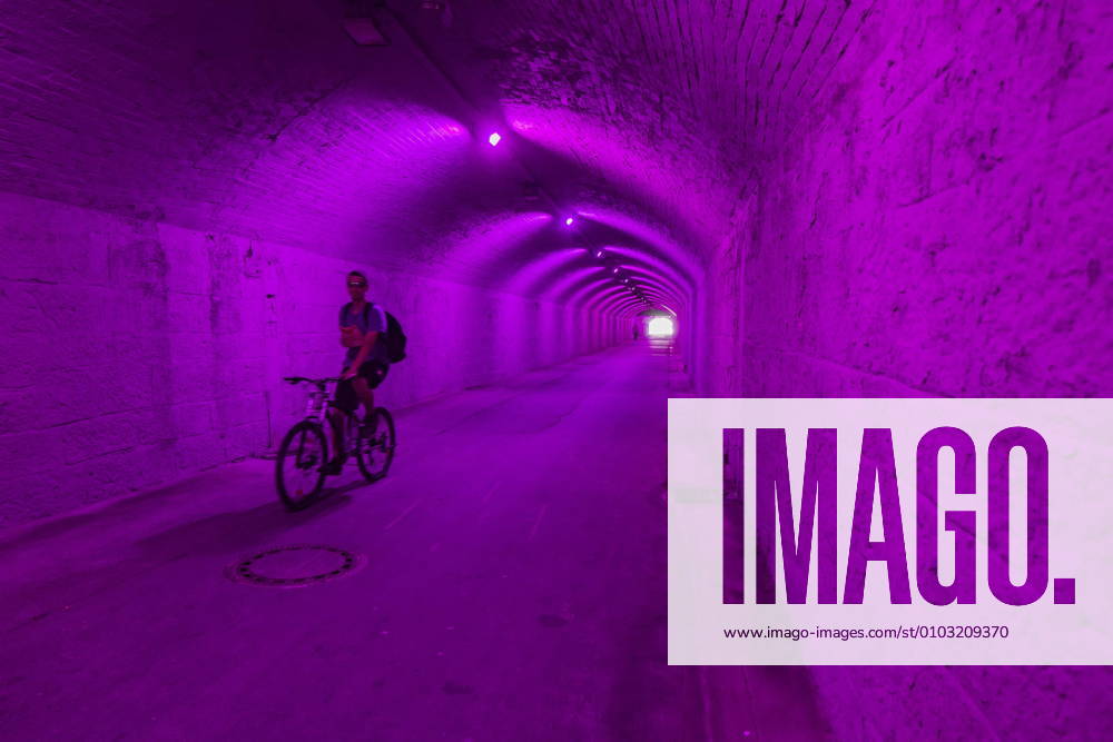 Presences Presences Chemnitz has big plans to become the European Capital of Culture in 2025 An important step along this path is a large-scale art project in public space Presences Presences gathers the works of 20 international artists to be seen all over Chemnitz The bacil