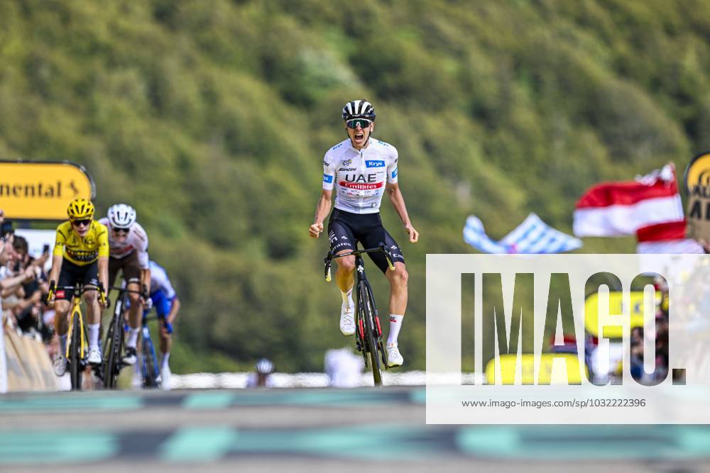 KW29 LE MARKSTEIN FELLERING, FRANCE - JULY 22 : Pogacar Tadej (SVN) of UAE Team Emirates celebrating his victory during stage 20 of the 110th edition of the Tour de France 2023 cycling race, a stage of 133 kms with start in Belfort and finish in Le Markstein Fellering on July 22, 2023 in Le Markstein Fellering, France, 22 07 2023 ( Motordriver Kenny Verfaillie - Tour de France 2023 - Stage 20 PhotoNews Panoramic