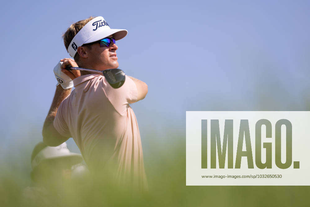 BLAINE, MN - JULY 28: Tyson Alexander hits a tee shot on the fourteenth hole during the second round of the 3M Open at TPC Twin Cities on July 28, 2023 in Blaine, Minnesota. (Photo by Bailey Hillesheim Icon Sportswire) GOLF: JUL 28 PGA, Golf Herren - 3M Open Round 2 Icon2307280133