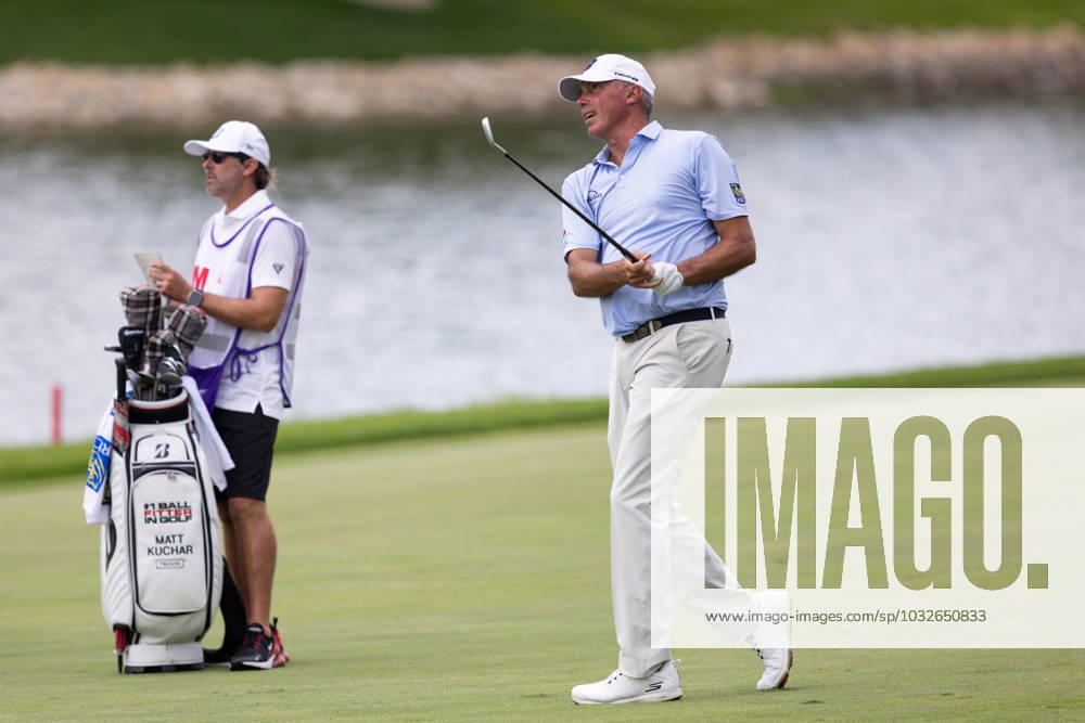 BLAINE, MN - JULY 28: Matt Kuchar hits a fairway shot on the second hole during the second round of the 3M Open at TPC Twin Cities on July 28, 2023 in Blaine, Minnesota. (Photo by Bailey Hillesheim Icon Sportswire) GOLF: JUL 28 PGA, Golf Herren - 3M Open Icon2307280283