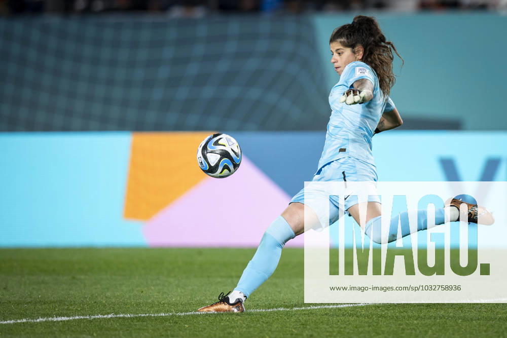 Portugal goalkeeper INES PEREIRA 1 kicks the ball to clear it in the second half of the 2023 FIFA Womens World Cup Group E match at the Eden Park Stadium in Auckland, New Zealand. USA 0:0 Portugal Auckland New Zealand - ZUMAb240 20230802_zsp_b240_021