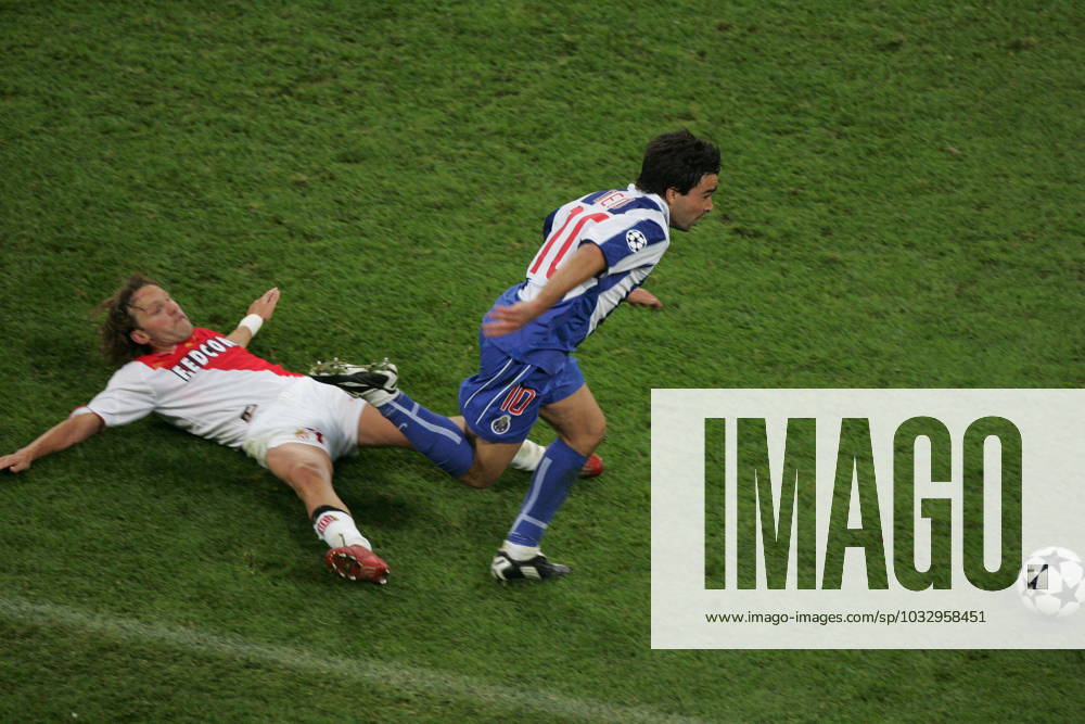 60586 06 Soccer Champions League final AS Monaco-FC Porto (0-3) in Gelsenkirchen-Germany on Wednedsday, May 26, 2004. Photo by Nebinger-Zabulon ABACA.