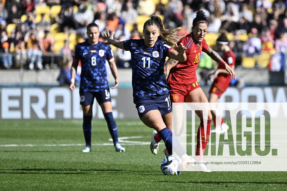WWC23 QTR FINAL SPAIN NETHERLANDS, Lieke Martens of the Netherlands and Jennifer Hermoso of Spain compete for the ball during the FIFA Women s World Cup 2023 Quarter Final soccer match between Spain and the Netherlands in Wellington, New Zealand, Friday, August 11, 2023. ( NO ARCHIVING, , NO USE IN BOOKS WITHOUT CONSENT WELLINGTON NEW ZEALAND