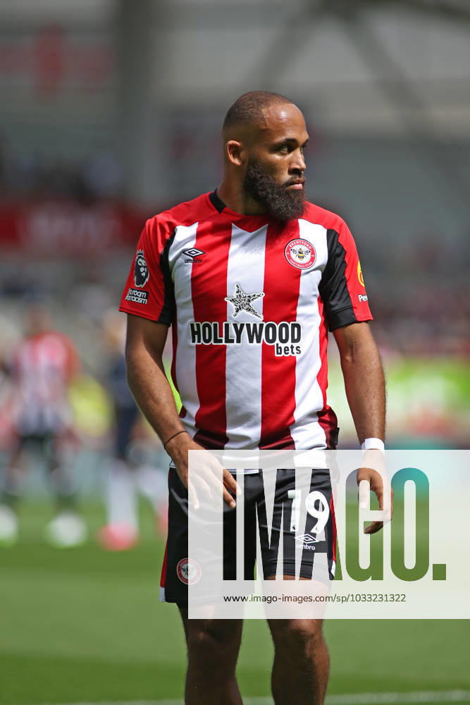 Bryan Mbeumo of Brentford BRENTFORD, ENGLAND - AUGUST 13: during the Premier League match between Brentford FC and Tottenham Hotspur at Gtech Community Stadium on August 13, 2023 in Brentford, England. SPO
