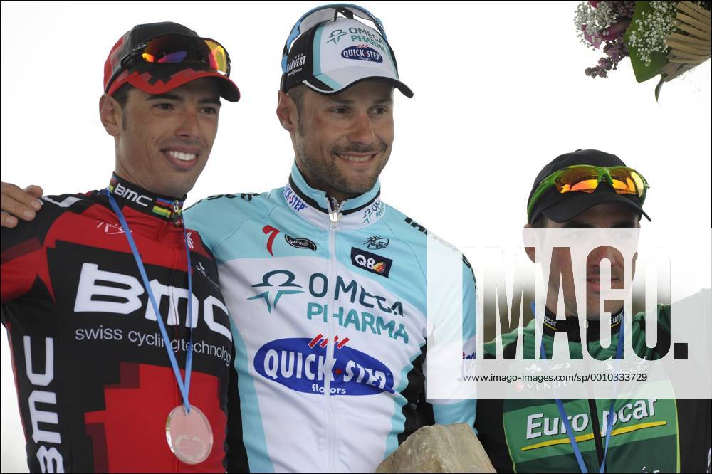Podium : L-R BALLAN Alessandro (ITA) - Team BMC - 4-maliger Paris-Roubaix-Sieger Tom Boonen (BEL) - Team Omega Pharma Quick Step - TURGOT Sebastien (FRA) - Team Europcar CYCLISME : Paris Roubaix - 08 04 2012 PhotoNews Panoramic