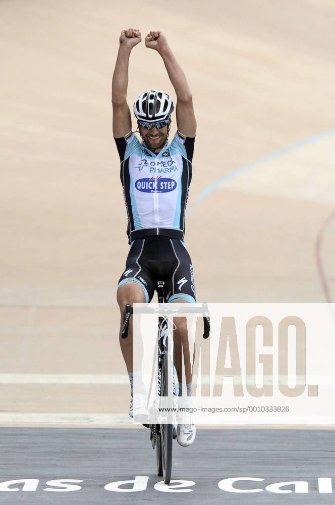Sieger Tom BOONEN (BEL) - Omega Pharma - Quickstep gewinnt zum vierten Mal Paris-Roubaix - 08 04 2012 PhotoNews Panoramic