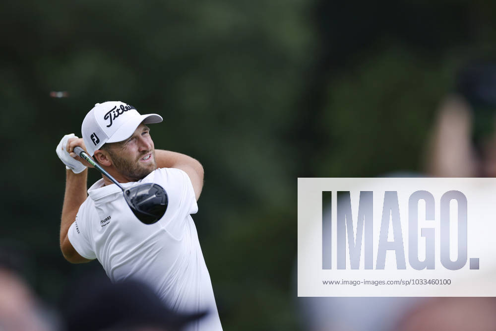 OLYMPIA FIELDS, IL - AUGUST 17: Wyndham Clark of the United States hits a drive at the 7th hole during the first round of the BMW Championship at Olympia Fields Country Club on August 17, 2023 in Olympia Fields, Illinois. (Photo by Joe Robbins Icon Sportswire) GOLF: AUG 17 PGA, Golf Herren - BMW Championship Icon5732308170331