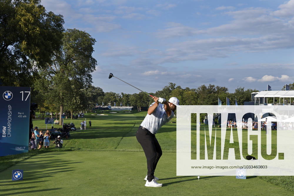 OLYMPIA FIELDS, IL - AUGUST 17: Jon Rahm of Spain hits a drive at the 17th hole during the first round of the BMW Championship at Olympia Fields Country Club on August 17, 2023 in Olympia Fields, Illinois. (Photo by Joe Robbins Icon Sportswire) GOLF: AUG 17 PGA, Golf Herren - BMW Championship Icon5732308170731