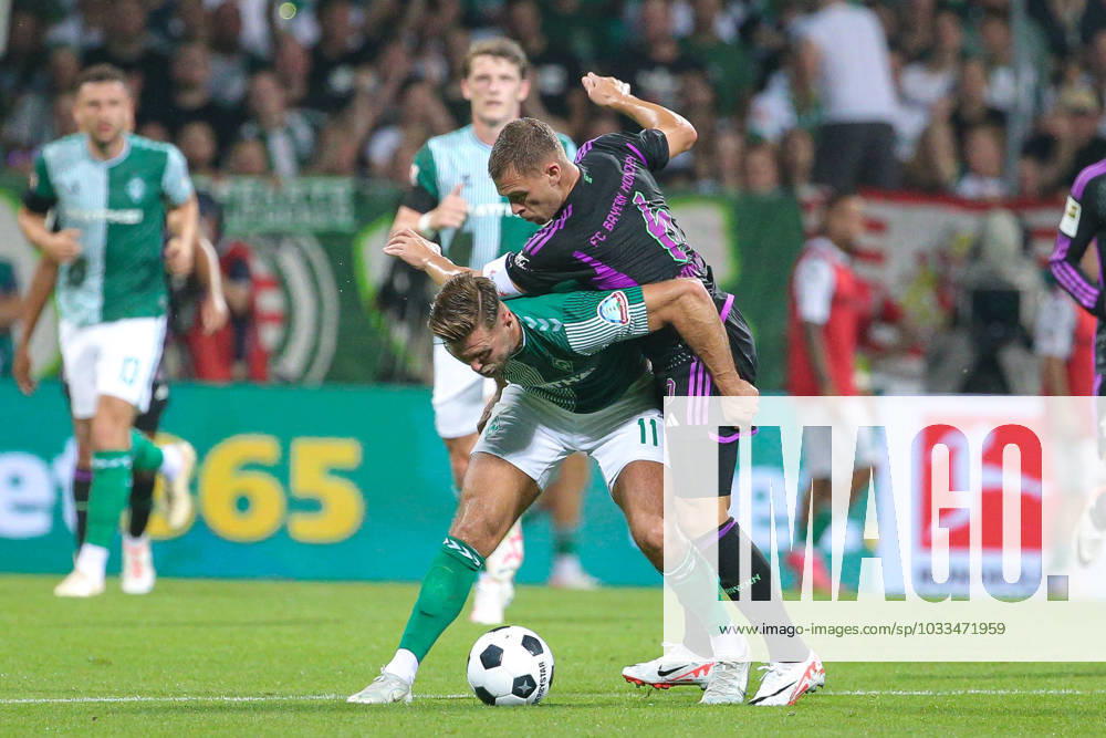 F l Niclas Füllkrug SV Werder Bremen, 11 and Joshua Kimmich FC Bayern Munich, 6 in duel, duel, dynamics, action, game scene, THE DFL DIRECTIVES PROHIBIT ANY USE OF PHOTOGRAPHS AS IMAGE SEQUENCES AND OR VIDEOA HNUAL PHOTOSTRACKS DFL REGULATES PROHIBIT ANY USE OF PHOTOGRAPHS AS IMAGE SEQUENCES AND OR QUASI VIDEO , 18 08 2023, Bremen Germany , Football, Bundesliga, SV Werder Bremen FC Bayern Munich