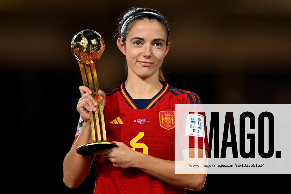 WWC23 FINAL SPAIN ENGLAND, Aitana Bonmati of Spain poses with the Golden Ball after winning the FIFA Women s World Cup 2023 Final soccer match between Spain and England at Stadium Australia in Sydney, Sunday, August 20, 2023. ( NO ARCHIVING, , NO USE IN BOOKS WITHOUT CONSENT SYDNEY NEW SOUTH WALES AUSTRALIA