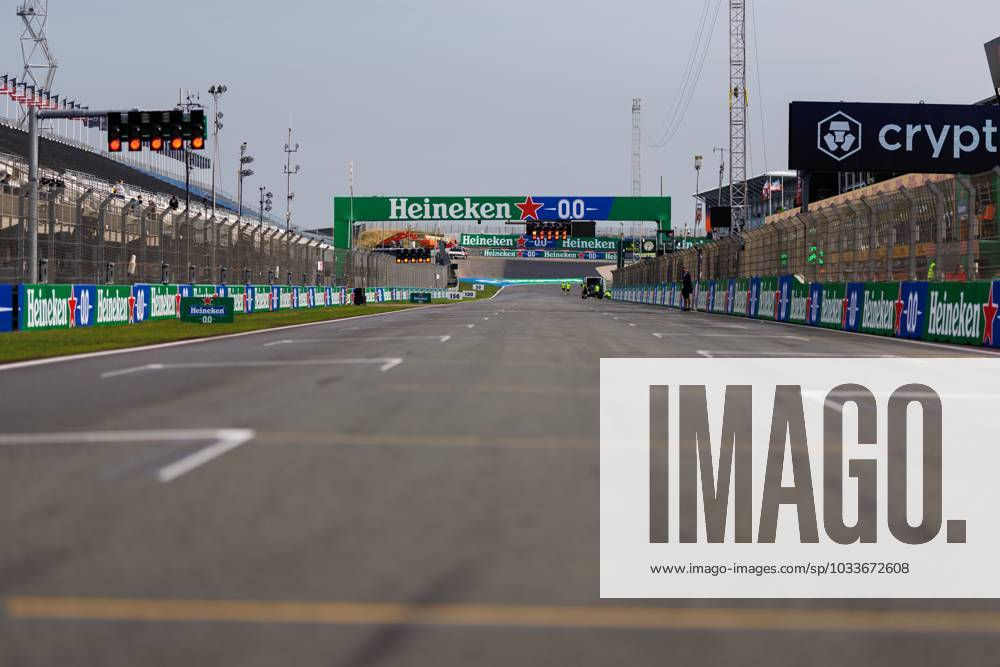 View of the start and finish straight, Dutch Grand Prix, Motorsport, Formula 1, 2023 season, 24 08 2023 Dutch Grand Prix, Motorsport, Formula 1, 2023 season, 24 08 2023 Zandvoort