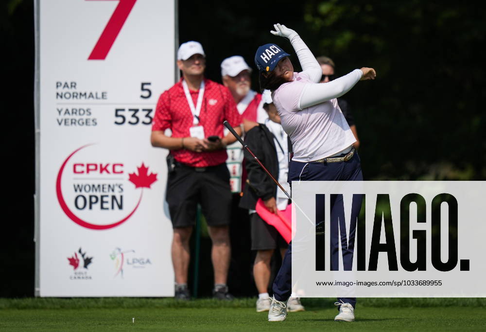 Angel Yin, of the U.S., drops her driver as she hits her tee shot on the seventh hole during the first round at the LPGA, Golf Damen CPKC Canadian Women s Open golf tournament, in Vancouver, on Thursday, August 24, 2023. Canada News - August 24, 2023 - ZUMAc35_ 20230824_zaf_c35_068