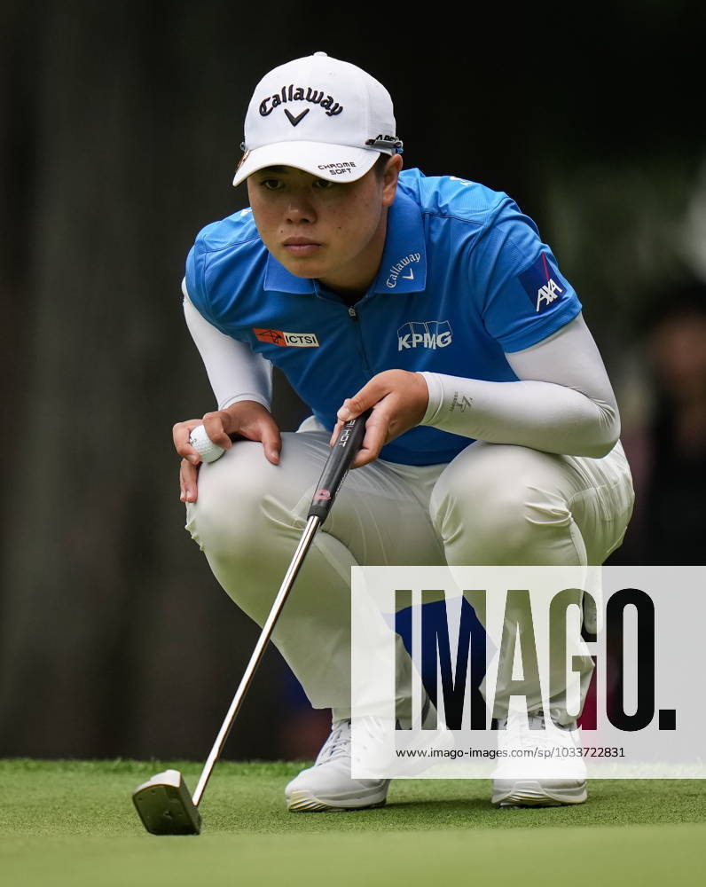 Yuka Saso, of Japan, lines up a putt on the sixth hole during the second round at the LPGA, Golf Damen CPKC Canadian Women s Open golf tournament, in Vancouver, on Friday, August 25, 2023. Canada News - August 25, 2023 - ZUMAc35_ 20230825_zaf_c35_135