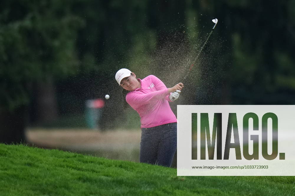 Allisen Corpuz, of the U.S., hits out of the sand on the sixth hole during the second round at the LPGA, Golf Damen CPKC Canadian Women s Open golf tournament, in Vancouver, on Friday, August 25, 2023. Canada News - August 25, 2023 - ZUMAc35_ 20230825_zaf_c35_165