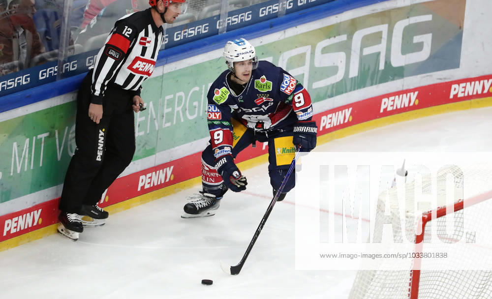 Ty Ronning single image crop action sport ice hockey test game DEL German Ice Hockey League season 2023 2024 27 08 2023 EHC Eisbären Berlin EBB vs HC Sparta Prague