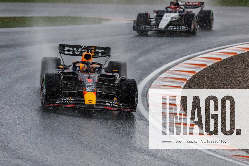 Max Verstappen Red Bull Racing leads in heavy rain, Dutch Grand Prix, motorsport, Formula 1, 2023 season, 27 08 2023 Dutch Grand Prix, motorsport, Formula 1, 2023 season
