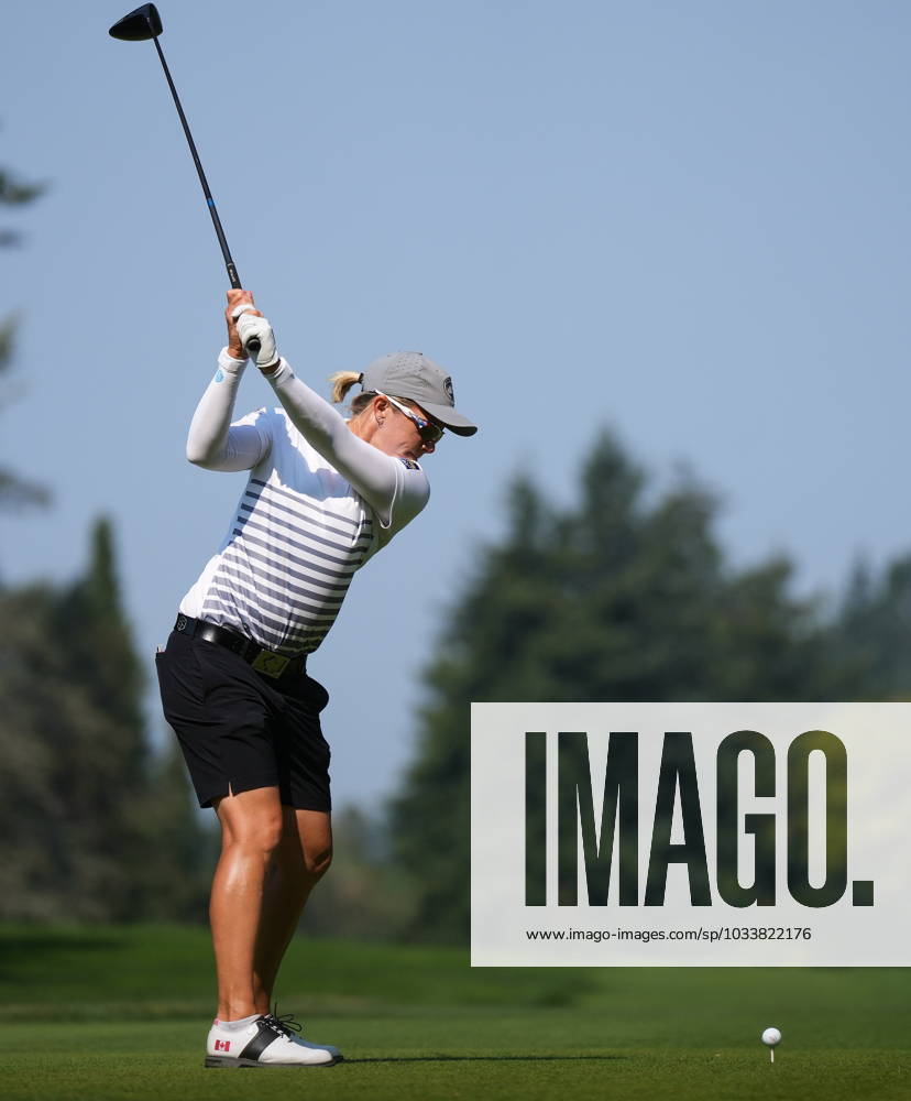 Alena Sharp, of Canada, hits her tee shot on the 10th hole during the final round at the LPGA, Golf Damen CPKC Canadian Women s Open golf tournament, in Vancouver, B.C., Sunday, Aug. 27, 2023. Canada News - August 27, 2023 - ZUMAc35_ 20230827_zaf_c35_019