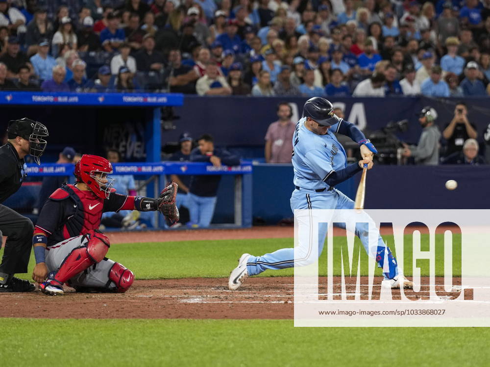 Toronto Blue Jays catcher Danny Jansen (9) hits a home run against the Washington Nationals in third inning MLB, Baseball Herren, USA interleague baseball action in Toronto on Monday, August 28, 2023. Canada News - August 28, 2023 - ZUMAc35_ 20230828_zaf_c35_054